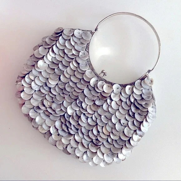 CAPIZ SHELL SEQUINED BEADED TOP HANDLE CLUTCH BAG - Picture 2 of 6